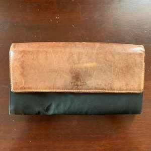 Kate Spade Wallet in black with tan leather